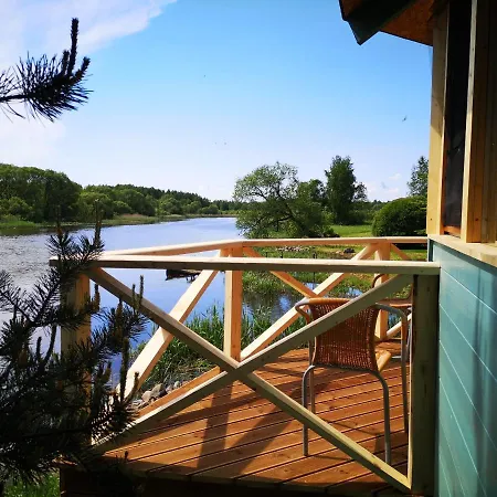 Campsite Kaptenimaja Koos Saunaga *